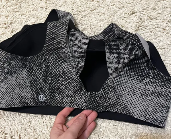 Lululemon Entire Bra Pixel Print Ice Grey Black Size 36dd - Image 2
