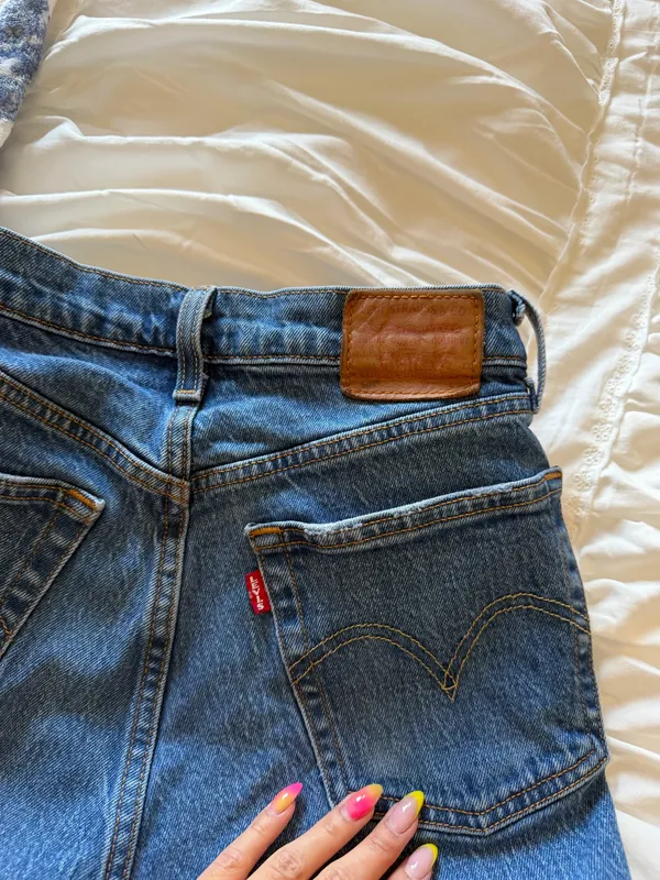 Levi’s Jeans Blue Size 25 - Image 2