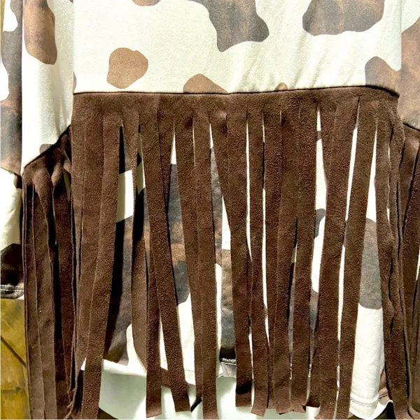 NWT Peach Love California Brown and White Crop Fringe Cow Print Tee - Image 12