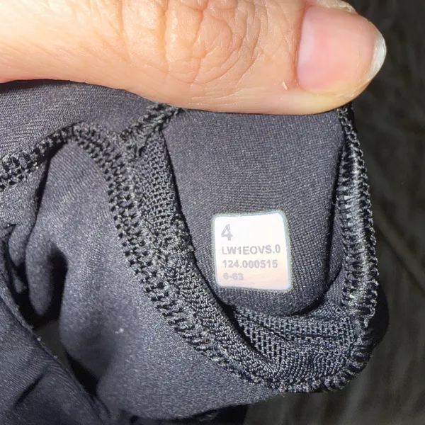 Lululemon Align Asymmetrical Bra size 4‎ - Image 4