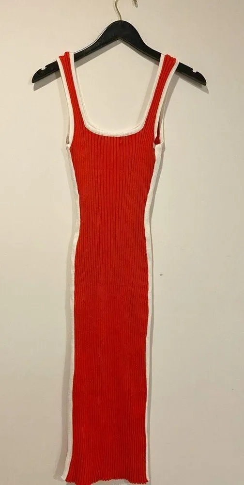 VICI Red ribbed bodycon midi dress - Image 4
