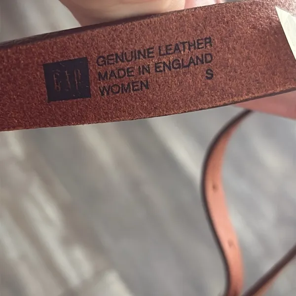 Gap Brown Leather BELT small - Image 4