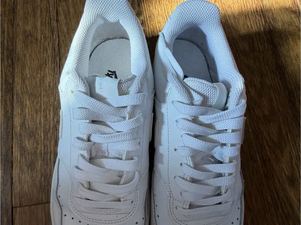 Nike Court Vision Low Triple White Women's Size 8.5 CD5434-100 - Image 3