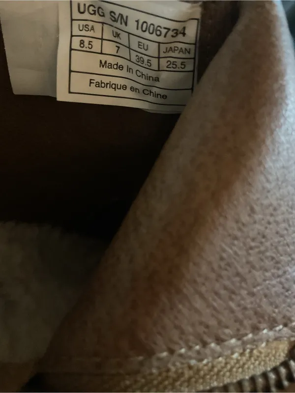 UGG Women's chestnut brown suede platform wedge wedge boots US 8.5 - Image 4
