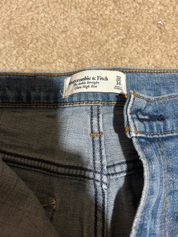 Abercrombie Jeans The Straight Ankle - Image 2