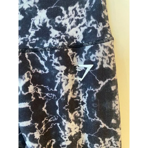 Gymshark Kaleidoscope Marble Tie Dye Oil Slick Leggings, Size Small - Image 4