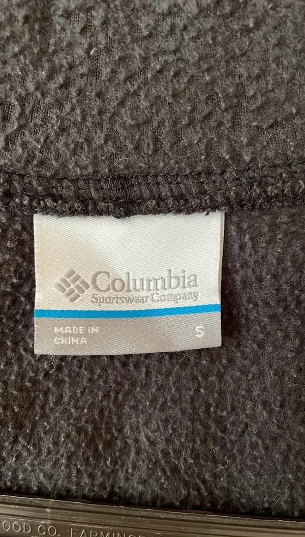 Columbia Black Zipup Fleece - Image 4