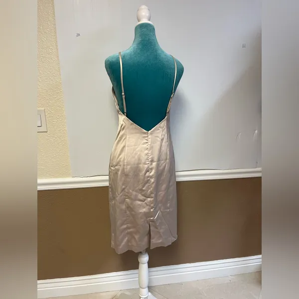 Revolve x Chrissy Teigen Panang Midi Dress – Champagne, Size S‎ - Image 8