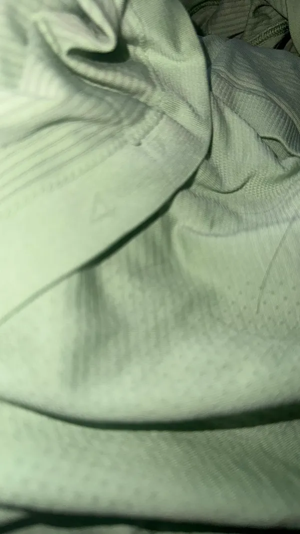 Lululemon Swiftly Tech Short Sleeve - Image 4