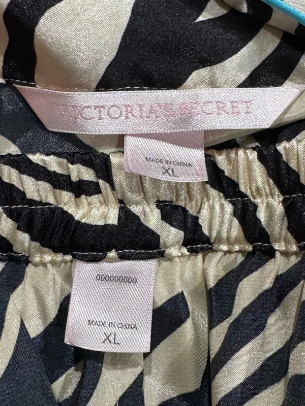 Victoria’s Secret Satin Zebra Pajama Set Women’s XL - Image 2