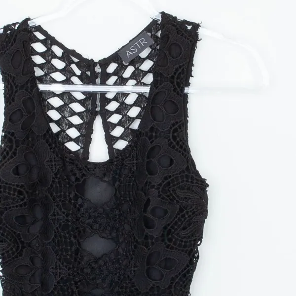 ASTR Crochet‎ Floral Sheath Sleeveless Dress Size XS - Image 2