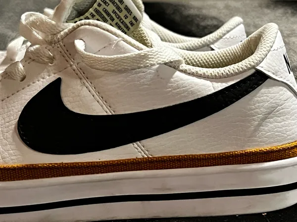 Womens sz7 Nike Court Legacy Next Nature low top sneakers - Image 8