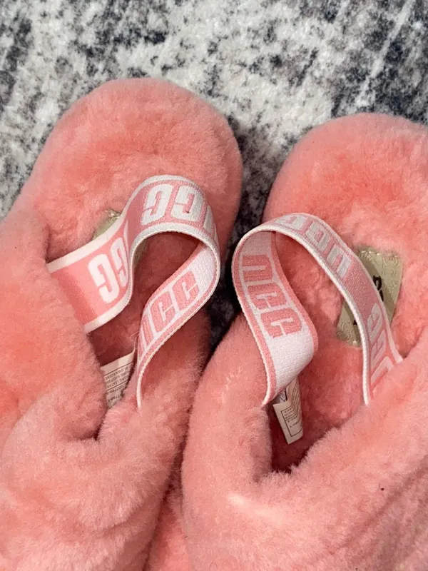 Women's UGG Slippers Pink Size 6 - Image 8