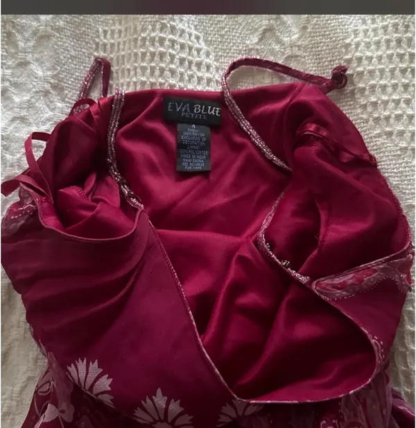 RARE VINTAGE Paisley Magenta Beaded Dress Size 4 - Image 3