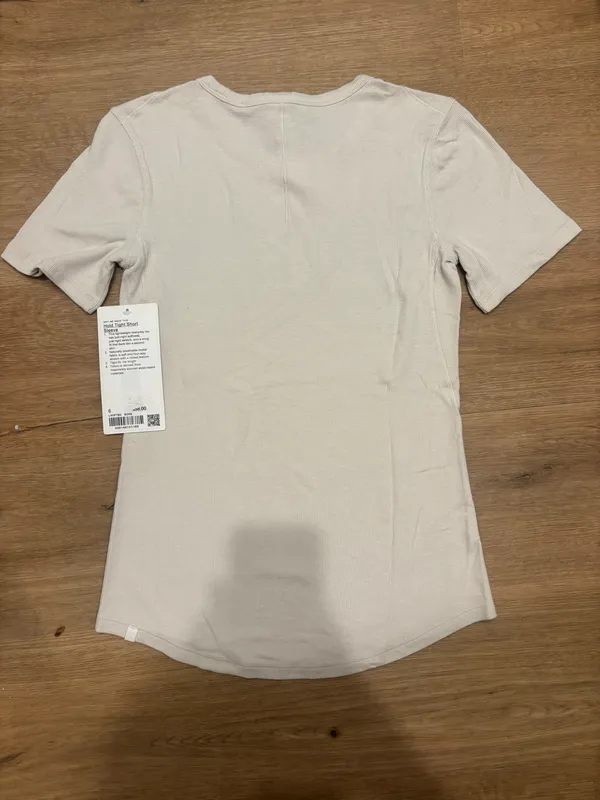 Lulu Lemon Hold Tight Short Sleeve - Image 2