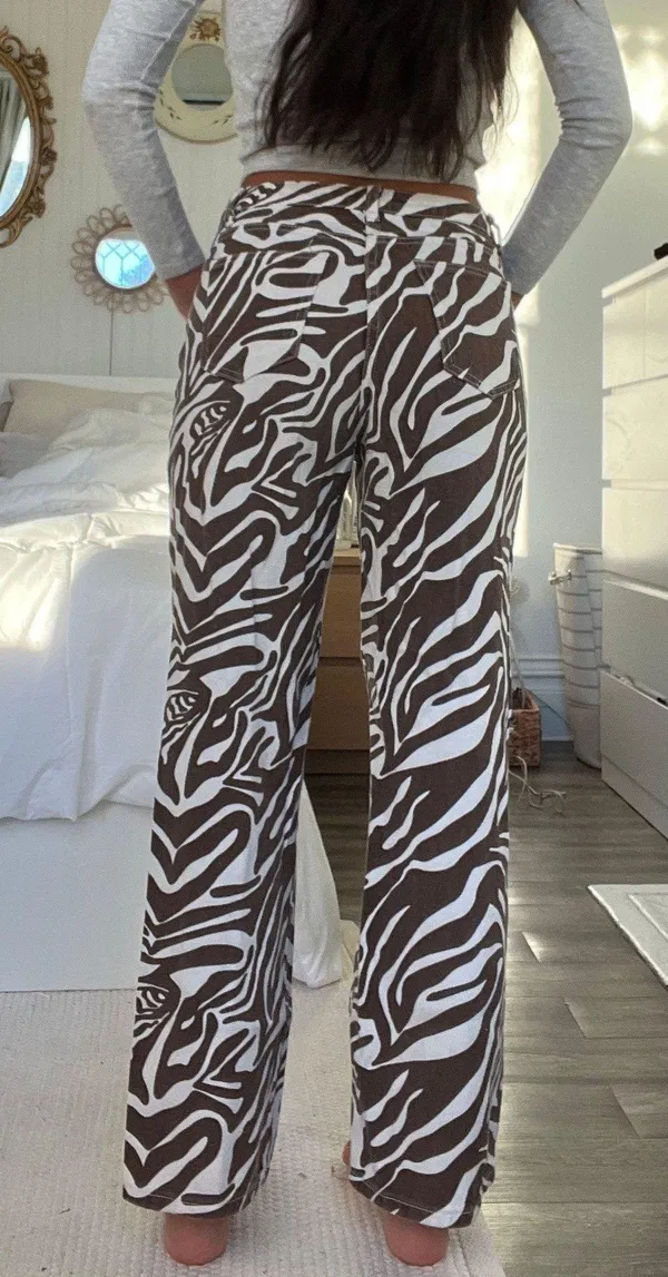 SheIn Zebra Straight Leg Jeans - Image 2