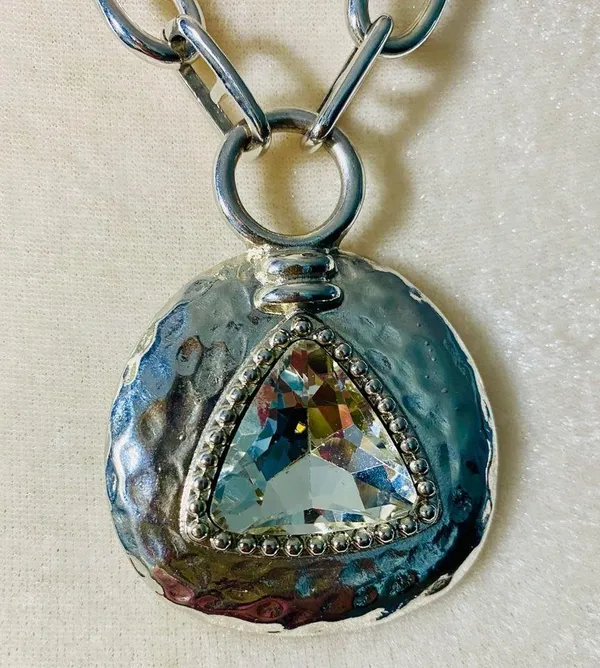 Vintage Silver Plated Pendant Necklace with Triangular Rhinestone - Image 3