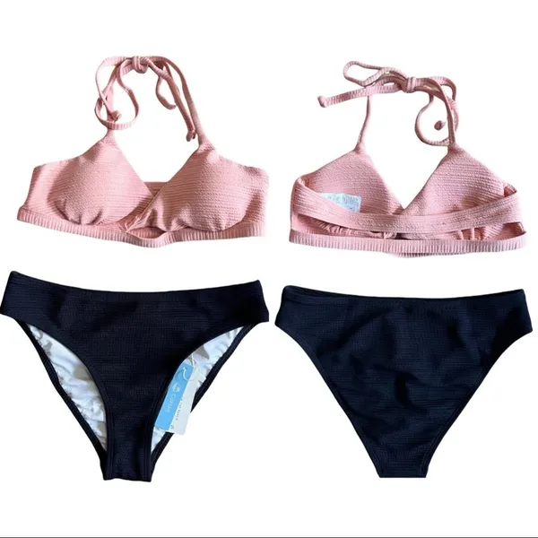 NEW CUPSHE Textured Pink And Navy Halter Bikini - Image 6