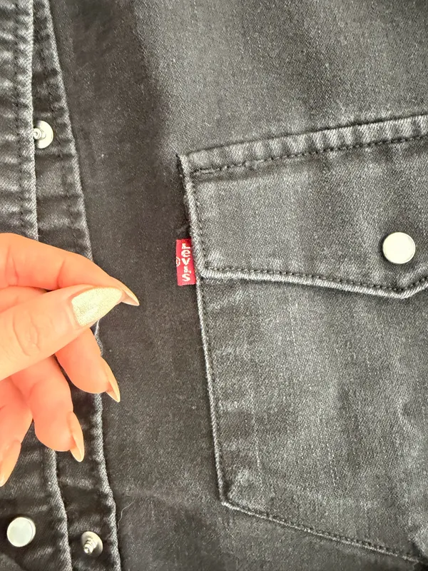 Levi’s Black Denim Button Down jacket - Image 3