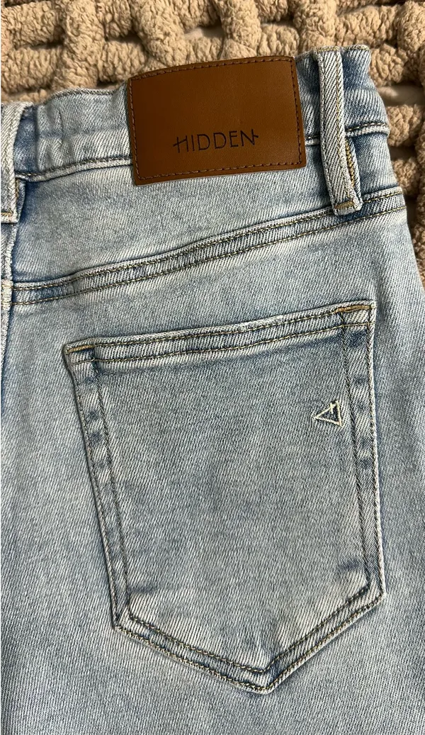 Hidden Jeans Logan Dad Stretch Jean - Image 6