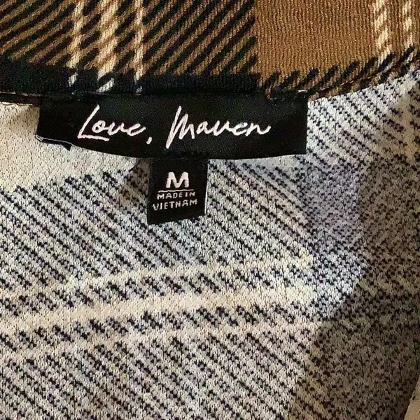 Love Maven Size Medium Brown Plaid Front Button Blazer. New With Tags. - Image 4