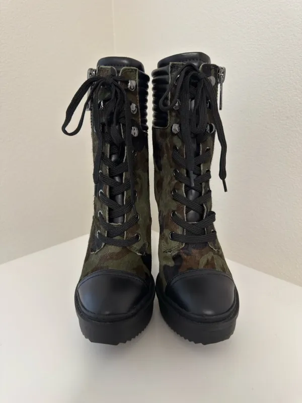 DKNY New Steffi Calf Hair Leather Combat Camo Lace-up Stiletto Bootie 6.5 - Image 7