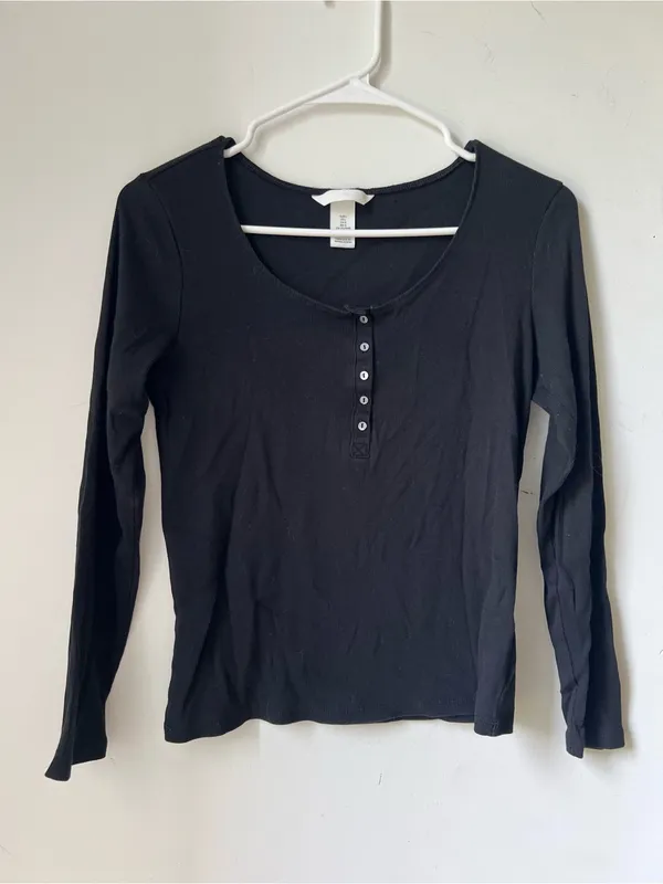H&M Women’s Large Black Ribbed Henley Top Long Sleeve Button Front Cotton - Image 5