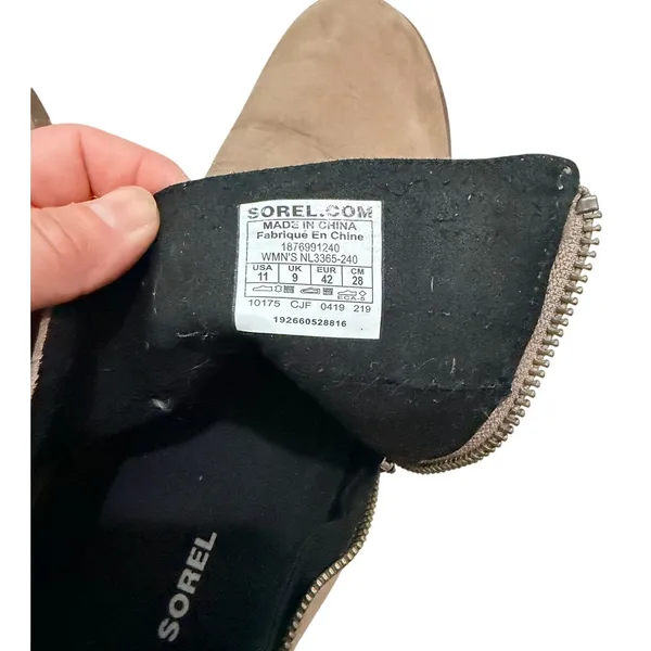 Sorel Joan of arctic wedge booties tan size 11 - Image 2