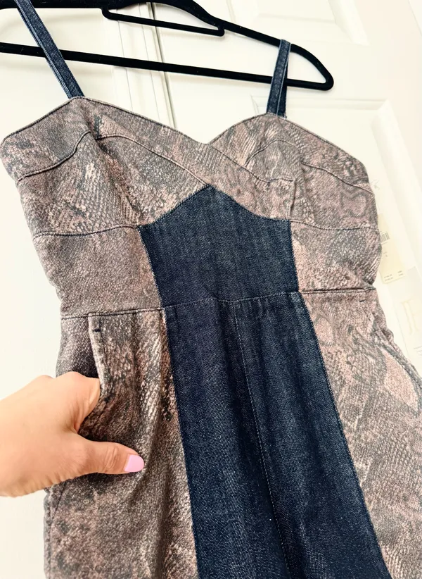 Anthropologie Pilcro Snake Print Denim Romper/Playsuit, Size 8 - Image 8