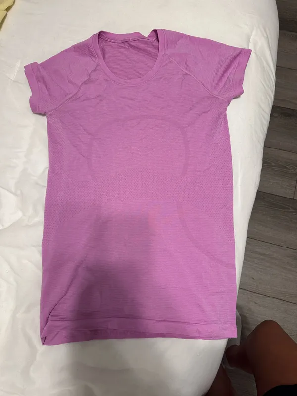 Lululemon Align tee - Image 2