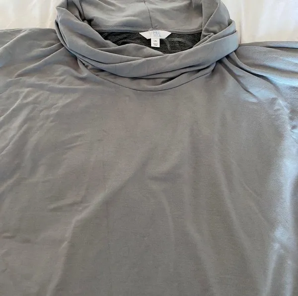 3 X $20 Tunic turtle neck Size XXL - Image 2