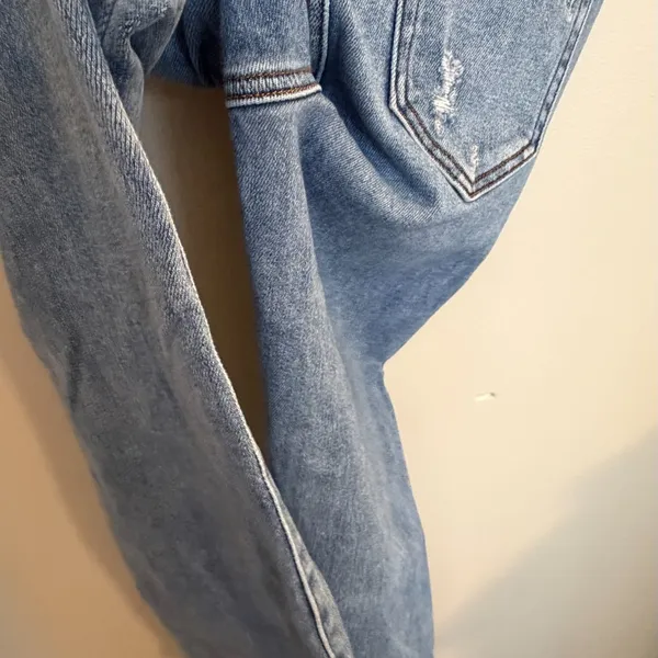 Hidden Jeans Distressed Ryan Bootcut Jeans - Image 14