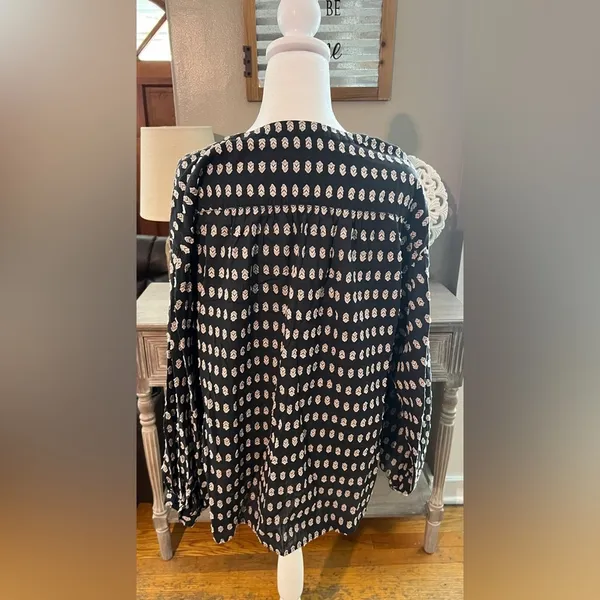 Pilco and the Letterpress- Anthropologie Textured Cotton Blouse - Image 4