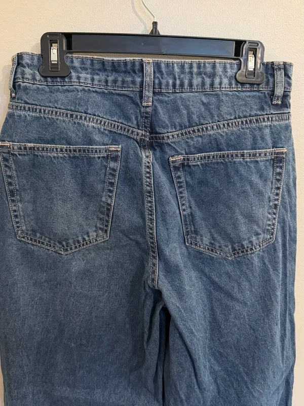 H&M Divided High Waist Wide Leg Ankle Jeans - 6 - Image 9