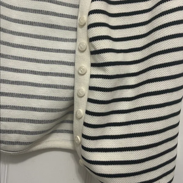 Elegant Striped Black and White Women's vest with buttons - Image 5