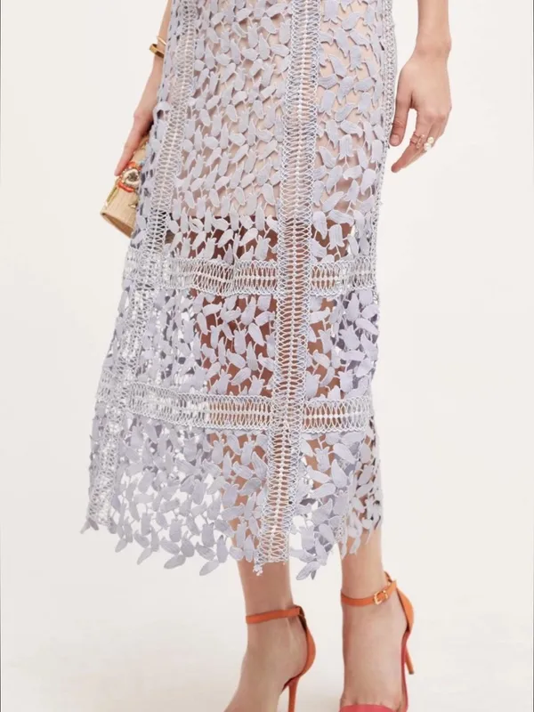 HD Elliatt Anthropologie LILAC Lace LONG vneck strappy Dress L - Image 3