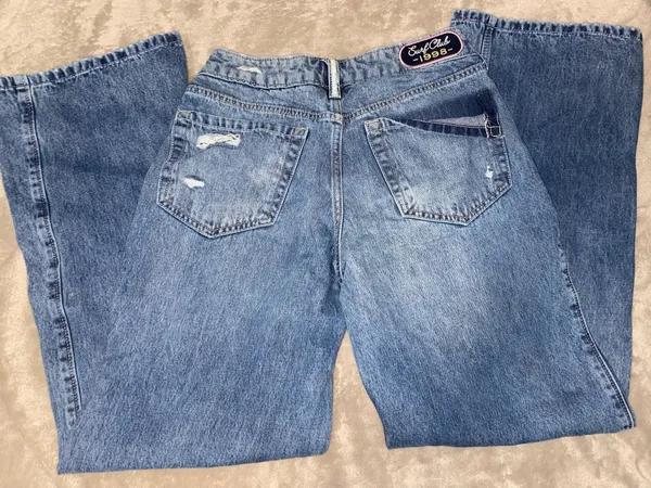 Hollister Baggy Low-Rise Jeans - Image 4