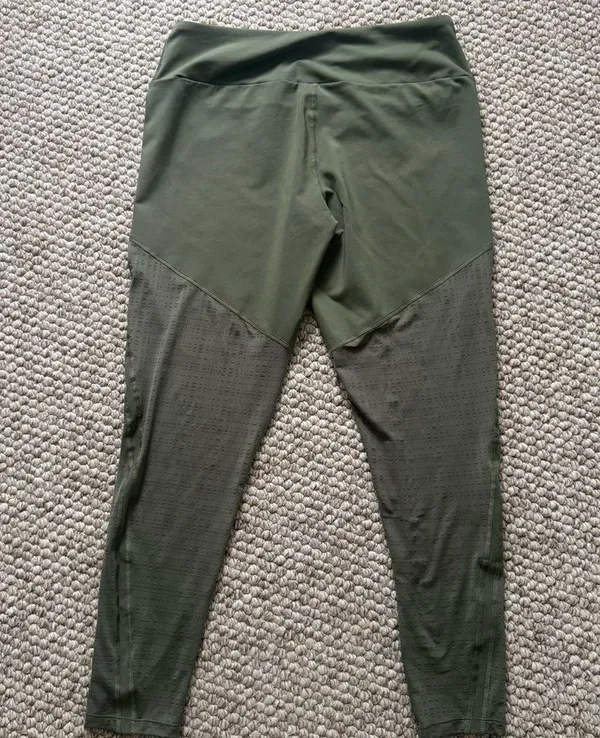 NWOT The North Face Dayology Mid-Rise 7/8 Tight Women’s Size XL Mesh Detail - Image 4