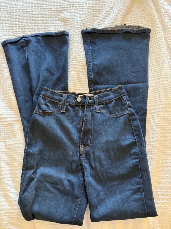 Vibrant Miu High Rise Flare Jeans - Image 4