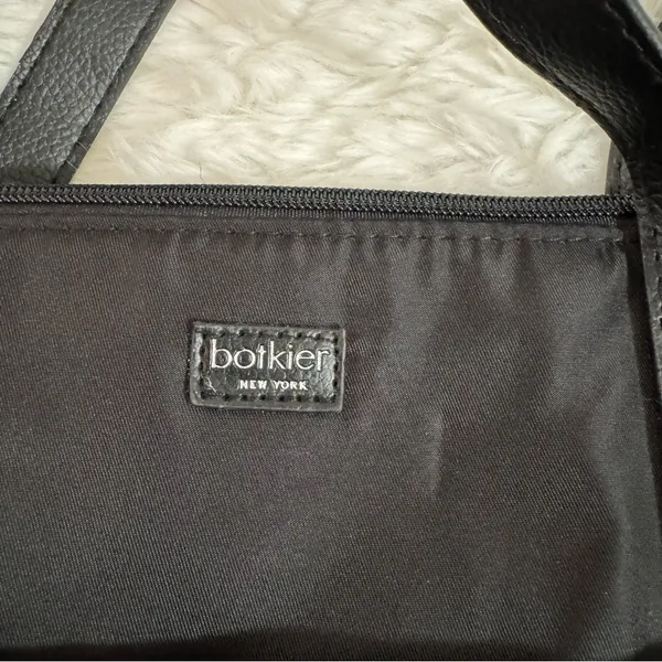 5/$32 Botkier New York Black Minimalist Tote Bag - Image 3