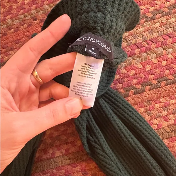 Beyond Yoga Dark Green Waffle Knit Jogger Pants - Image 4