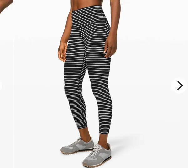 Lululemon Wunder Under 28" - Image 3