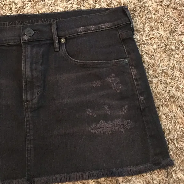 Citizens of Humanity distressed mini skirt - Image 9