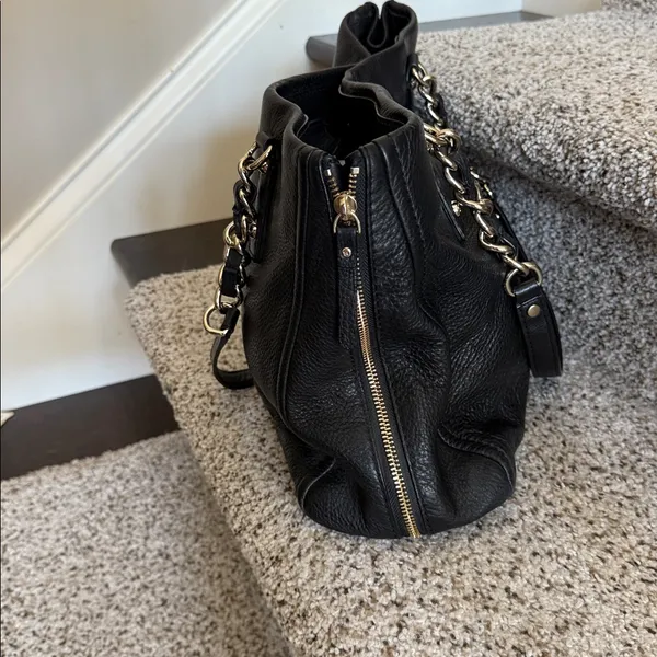 EUC Kate Spade Black Leather Expandable Shoulder Bag - Image 3
