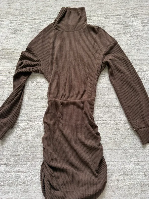 Anrabess Ribbed Mock-Neck Mini Dress in Dark Brown (Size XS) - Image 3