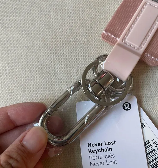 Lululemon Never Lost Keychain Wordmark - Pink Moist/Silver - Image 3
