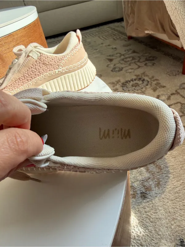 mi.im California” Blush Pink Platform Sneakers NWOB Women’s Size 9 - Image 4