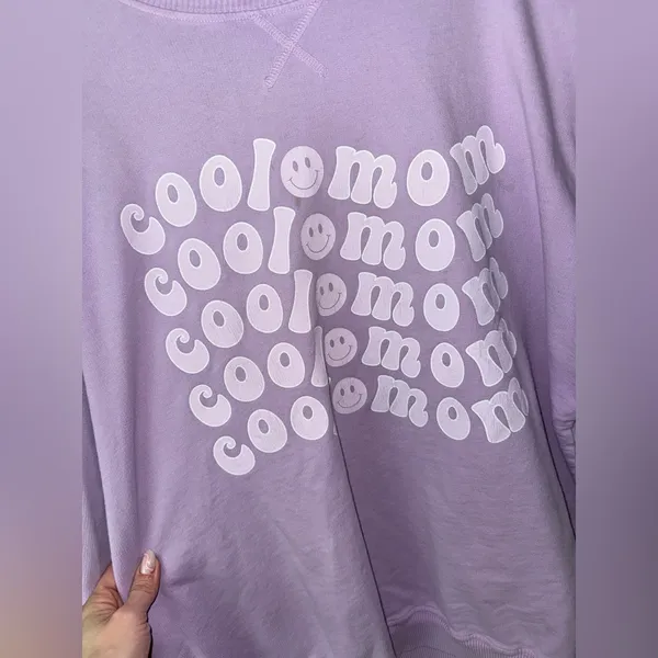 Aerie Cool Mom pullover sweatshirt lavender crewneck wavy smiley face karrie locher - Image 2