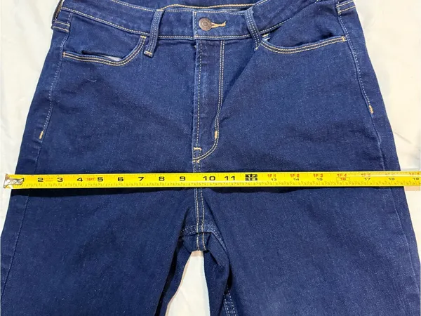 Old Navy Dark Blue High-Rise Straight Jeans - Image 8