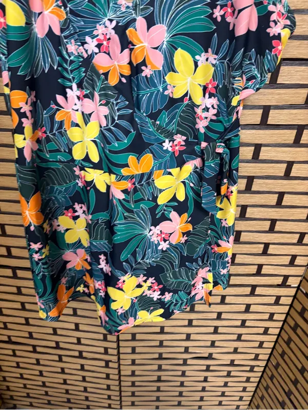 Old navy floral swim dress size 2X - Image 4